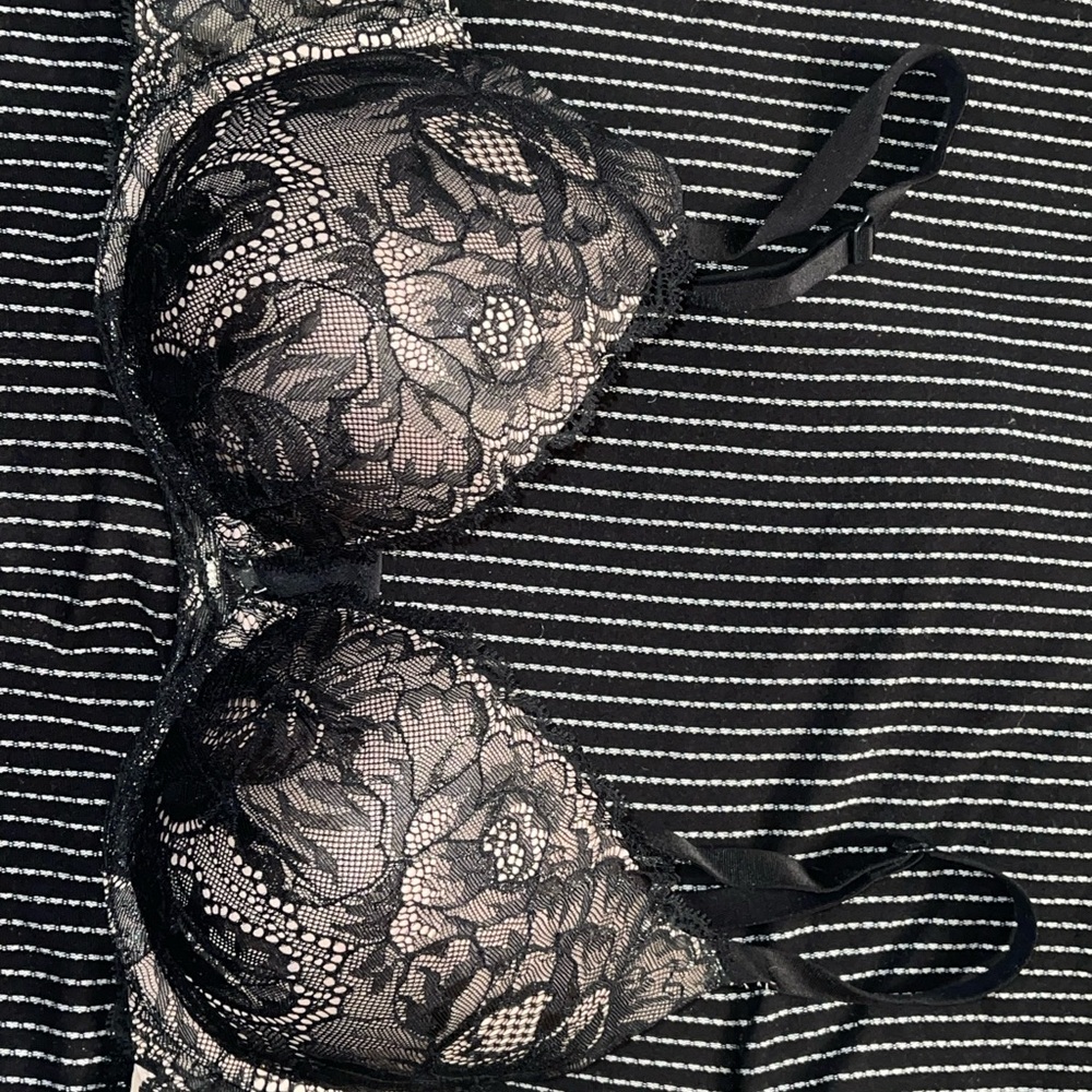 Victoria secret bra